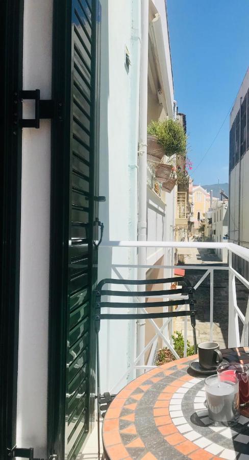 Benaki Balsam Lägenhet Kalamata Exteriör bild